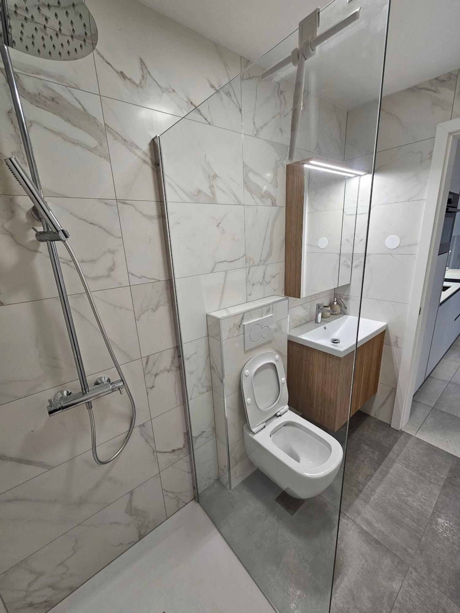 Seaview Apartment Mirjam With Jacuzzi Portoroz Exterior foto