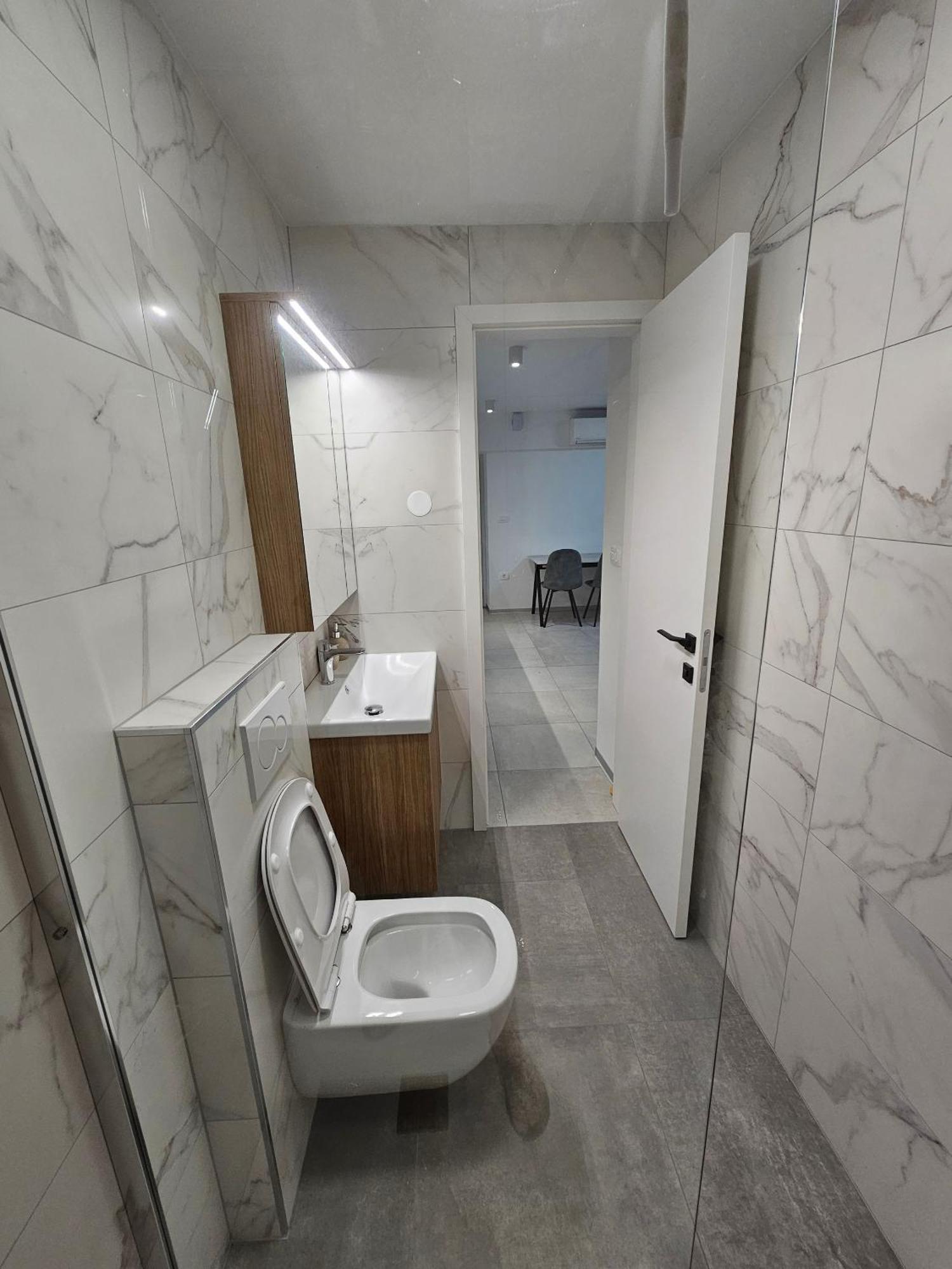 Seaview Apartment Mirjam With Jacuzzi Portoroz Exterior foto